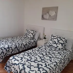 Maktub Apartment